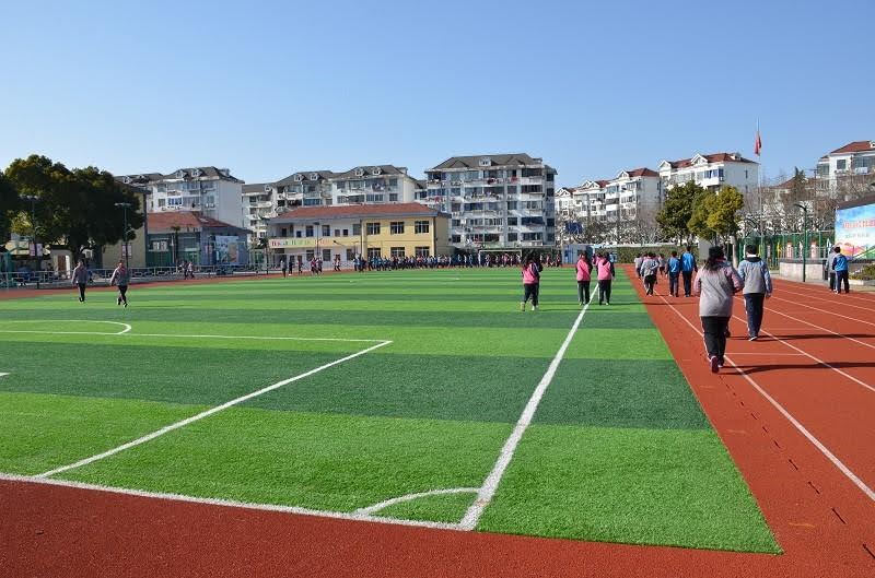Cung cấp và thi công cỏ nhân tạo sân bóng đá tại Nghệ An