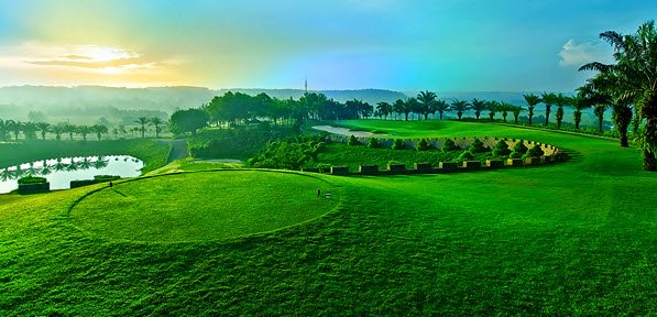 THIẾT KẾ SÂN GOLF CỎ NHÂN TẠO TẠI THANH THƯỞNG