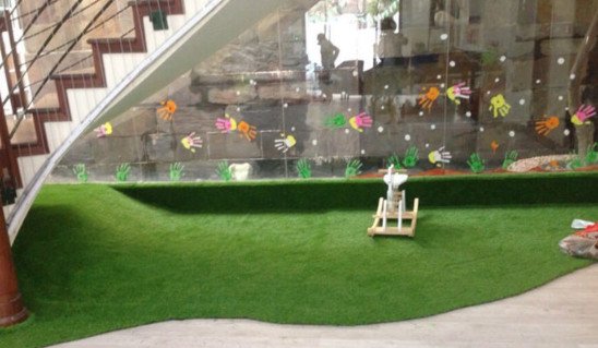 Ứng dụng cỏ nhân tạo sân vườn trong trang trí tiểu cảnh